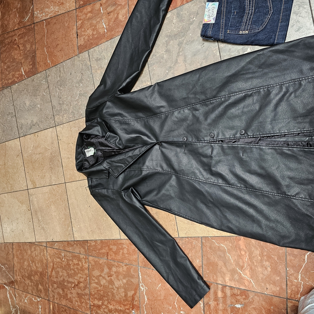 Women's Black Leather Trenchcoat